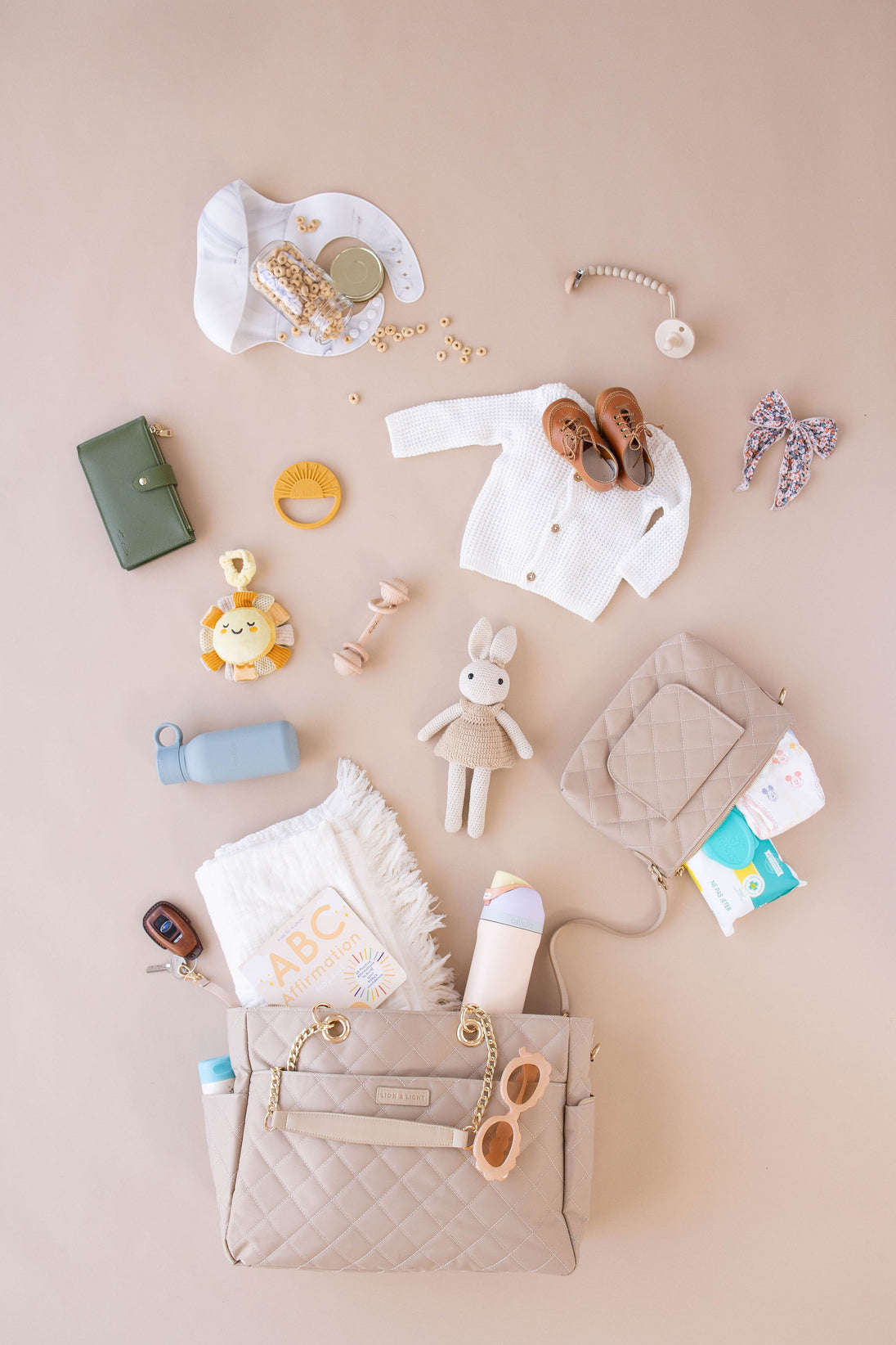 Large diaper bag for newborn baby stage and full-day outings