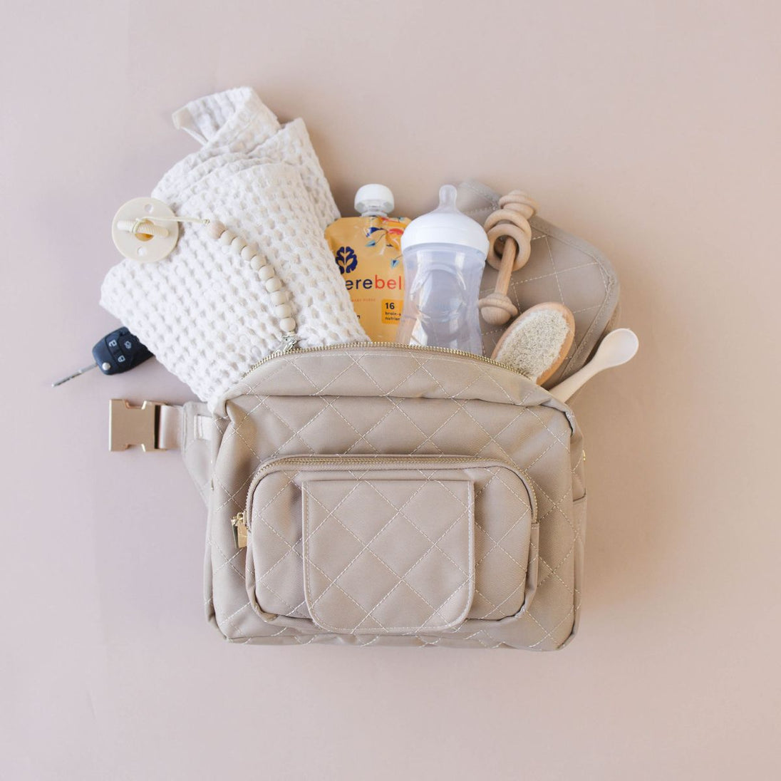 Jetsetter Mini Essentials Set – Beige Lion & Light