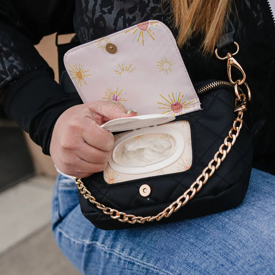 The Jetsetter Petite Crossbody Bag - Lion & Light