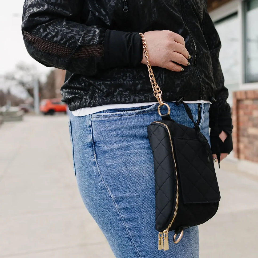 The Jetsetter Petite Crossbody Bag - Lion & Light
