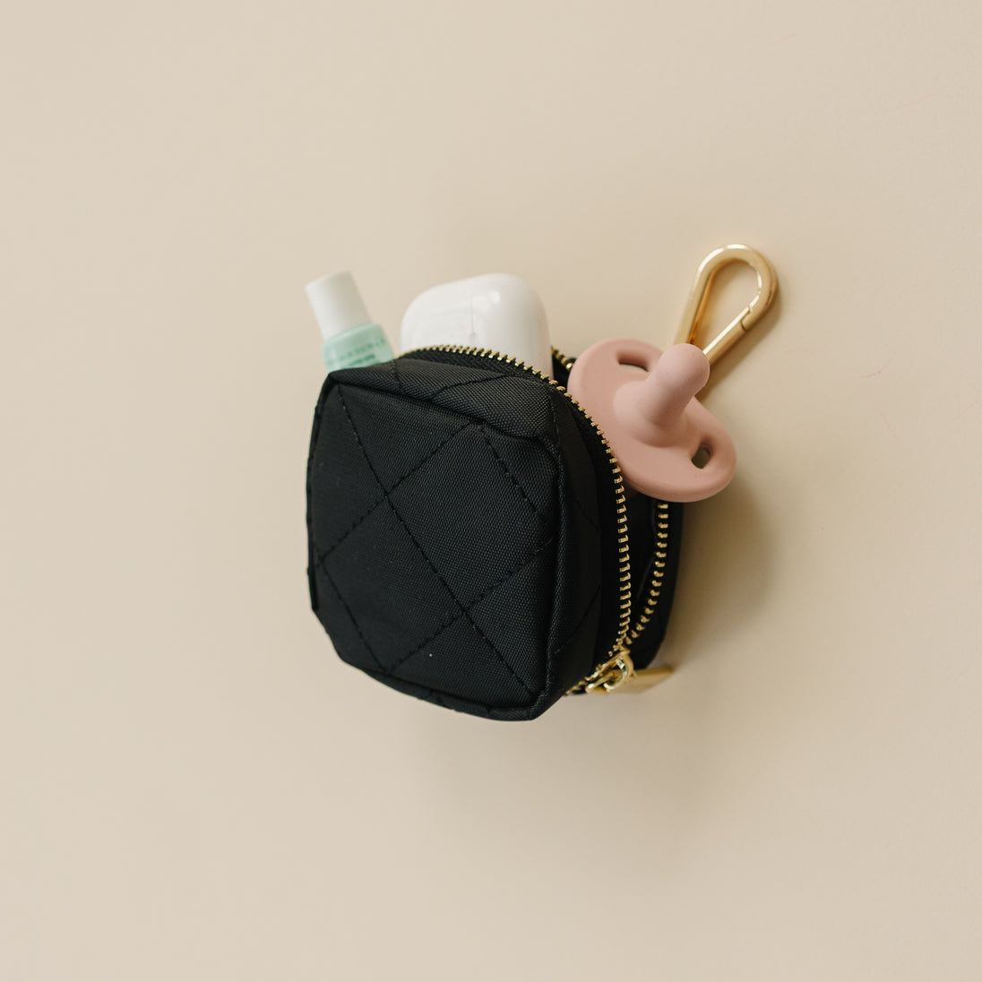 Mama’s Must-Have Trio Lion & Light